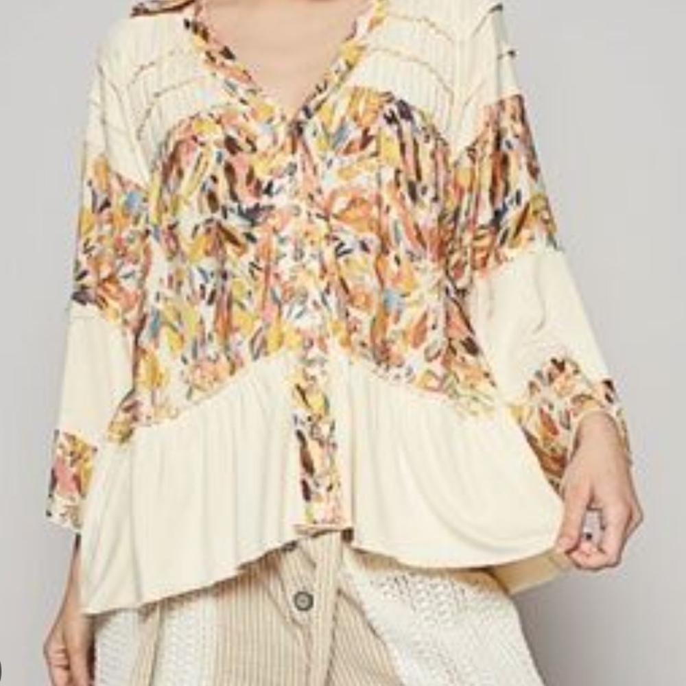 POL Floral Cream Blouse NWOT - Picture 4 of 7